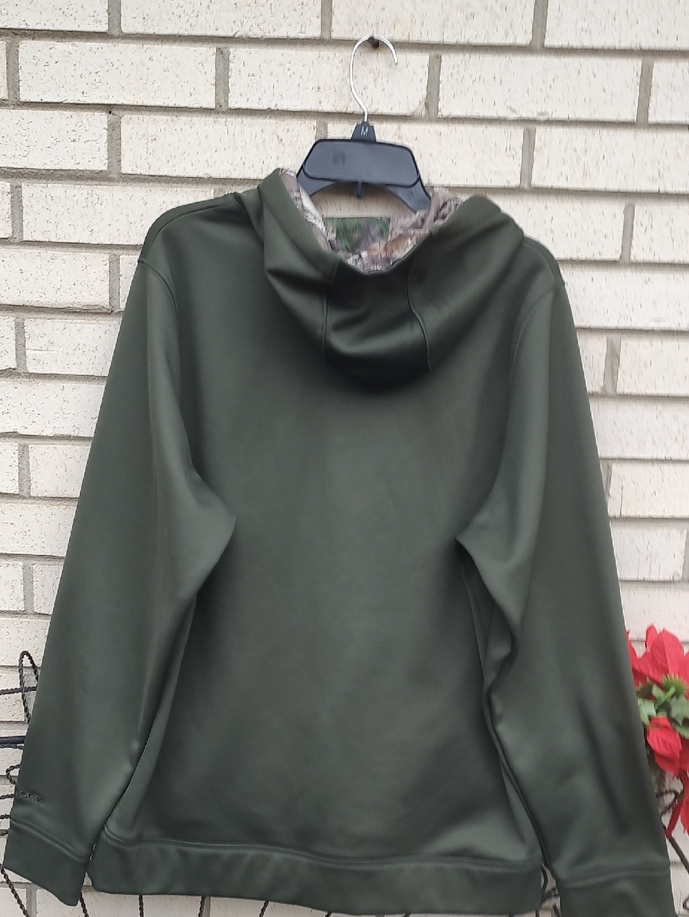 Under Armour// Olive Green Pullover Hoodie - Picture 8 of 9